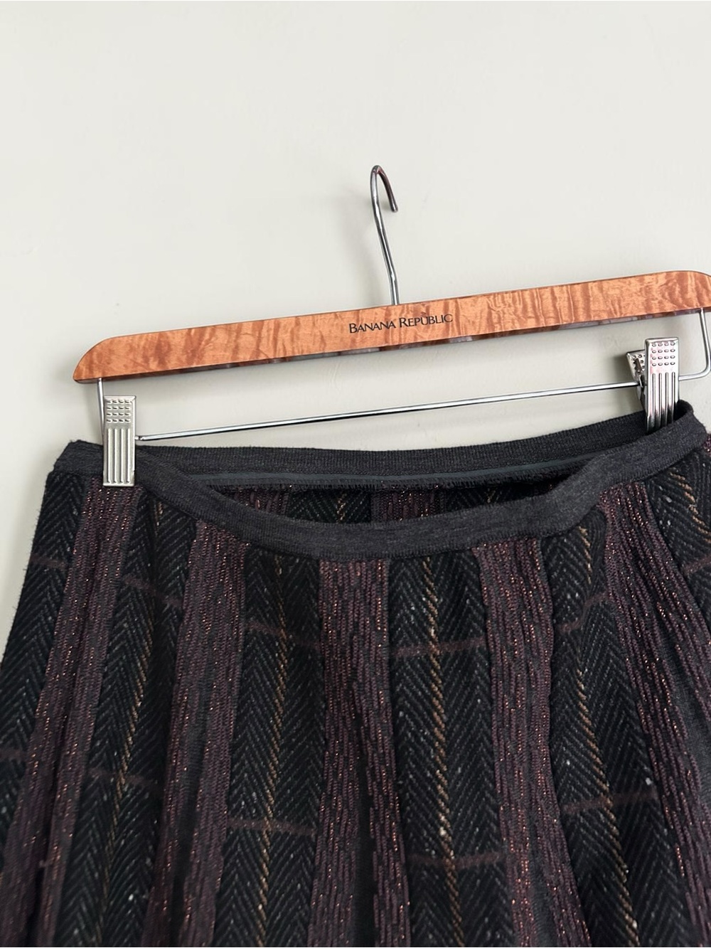 CHANEL 05A Karl Lagerfeld CC Logo Lurex Knit A-Line Skirt Wool Cashmere Sz 8 - Picture 12 of 16